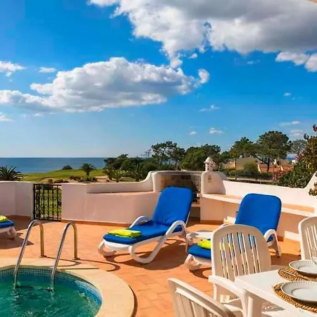 Sleeps 6 Pool Air Con Wifi וילה *