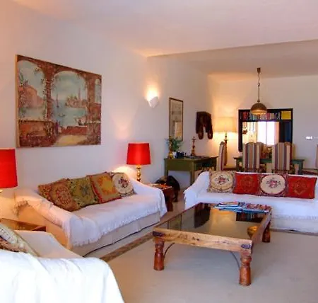 Sleeps 6 Pool Air Con Wifi Βίλα